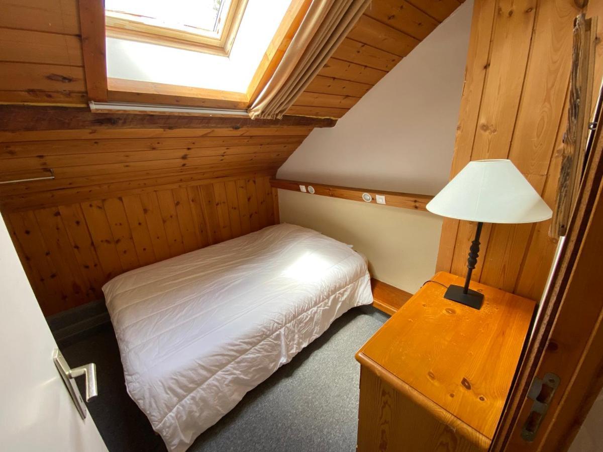 L Alpin Bel Appartement Avec Terrasse Dans Vieille Ferme De Montagne Renovee 레오레스 외부 사진